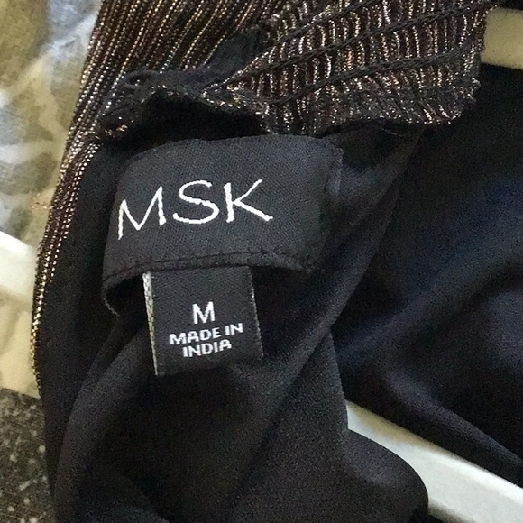 Holiday dress - Picture 6 of 8